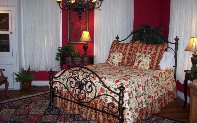 Carriage House Fredericksburg