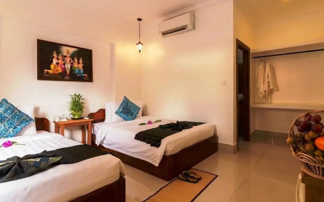 Plumeria Hotel & Spa