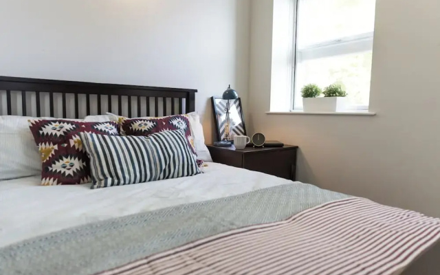 Student Only Dean Clarke Lofts