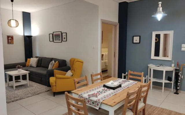 Central & Comfortable, 70m² Apt in Neos Kosmos