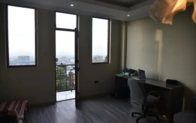5 Bedroom Exquisite Villa in Top-view Area