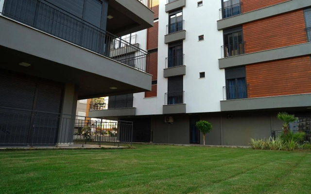 Отель Mene Suites