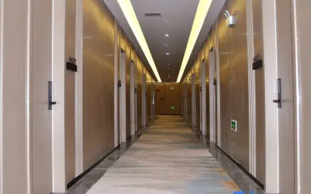 Zhangye Shangjing Intelligent Health Hotel