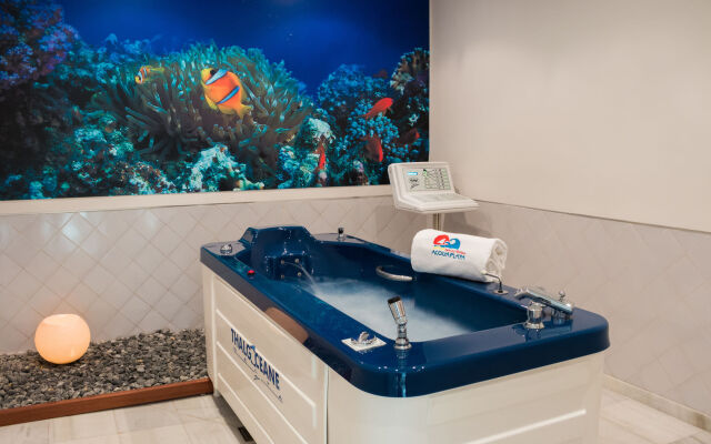 Отель Ilunion Les Corts Spa