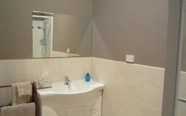 Launceston Apartments & Cottages
