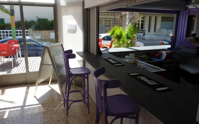 Hostal La Cabaña