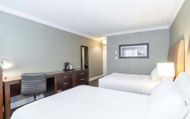 Sandman Hotel Vernon