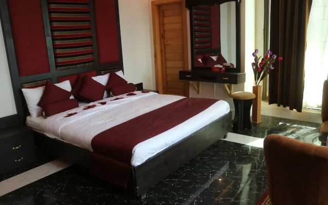 Zaryab Hotel & Restaurant