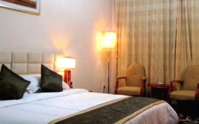 Feixing Crowne Plaza Hotel