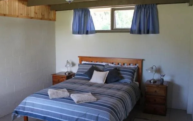Flinders Island Cabin Park