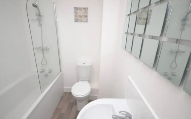 Cove Hideaway 1bhk Apt in Skinningrove