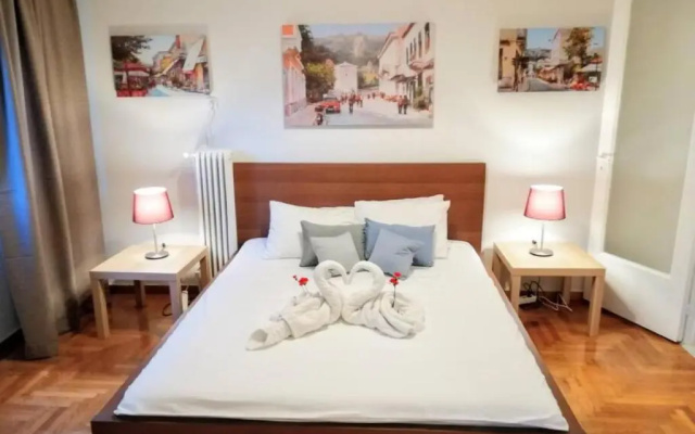 Comfortable Apartment in Acropolis