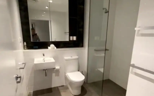 KOZYGURU Chatswood Luxury Studio