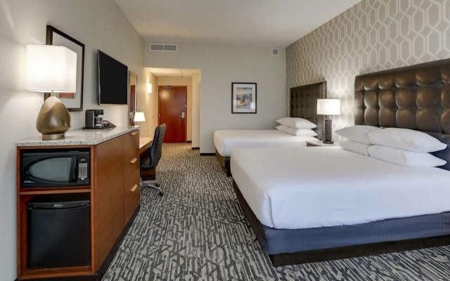 Drury Plaza Hotel Dallas Arlington