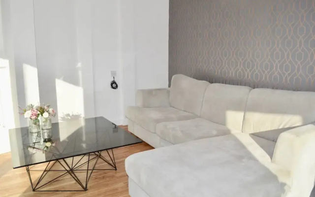 Modern 2 Bedroom Apartment In Manchester City Centre