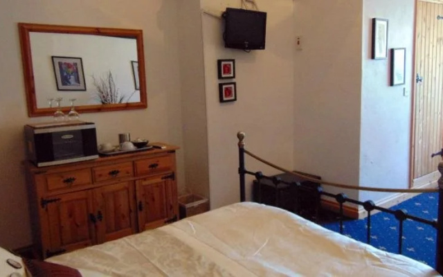 The Racehorse Inn