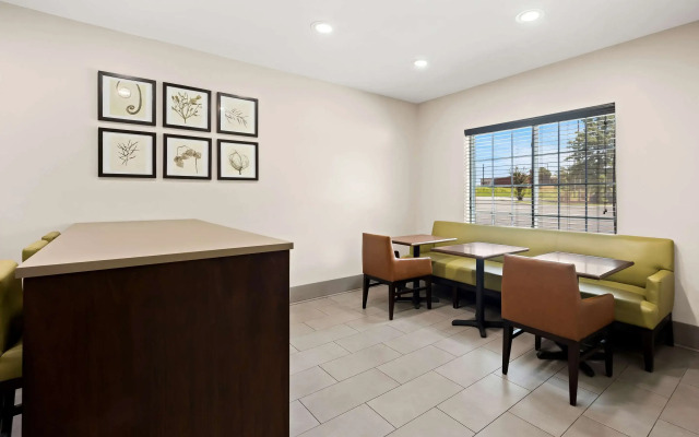 Comfort Inn & Suites High Point - Archdale