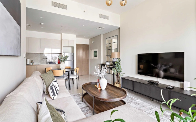 Silkhaus Sophisticated Premium Tower in Downtown