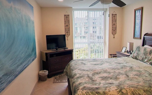 Oceanside Beach Condo