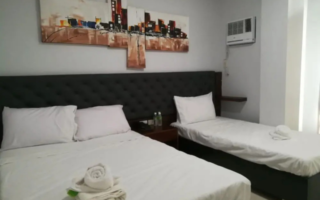 Le Vita Hotel