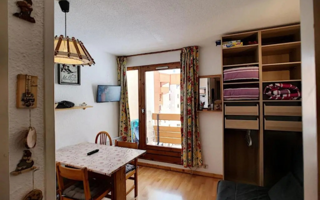 Appartement Les Menuires, 1 pièce, 3 personnes - FR-1-178-305