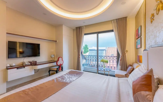Golden Tree Hotel & Apartment