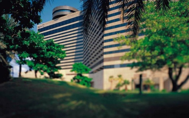 Отель Hyatt Regency Galleria Residence Dubai вид на фасад