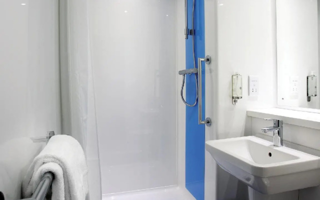 Travelodge Newbury Tot Hill