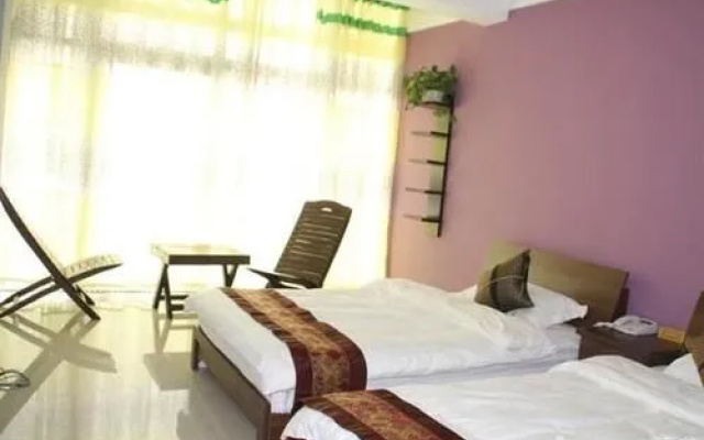 Xishuangbanna Elephanthome Hotel