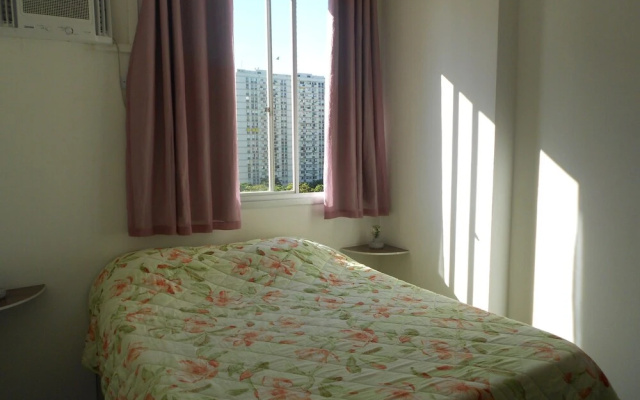 Gohouse - Pontoes 703