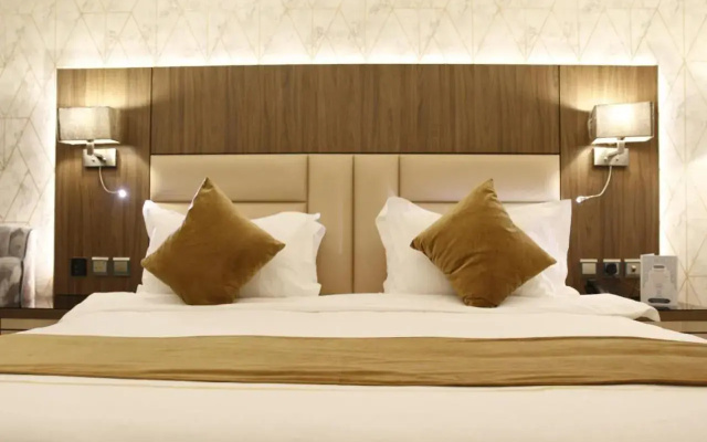 Golden Daan Hotel