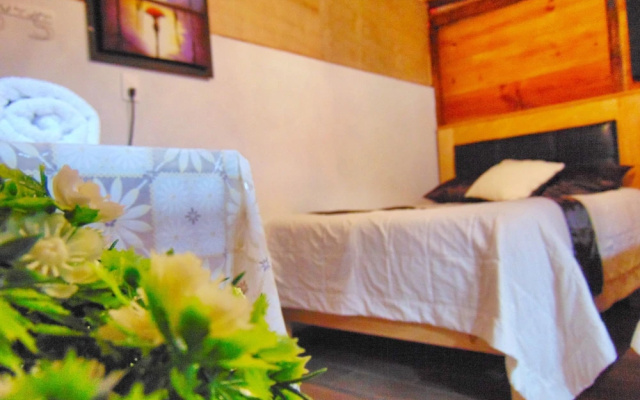 Room-nice Quadruple Cabin Equipped And V
