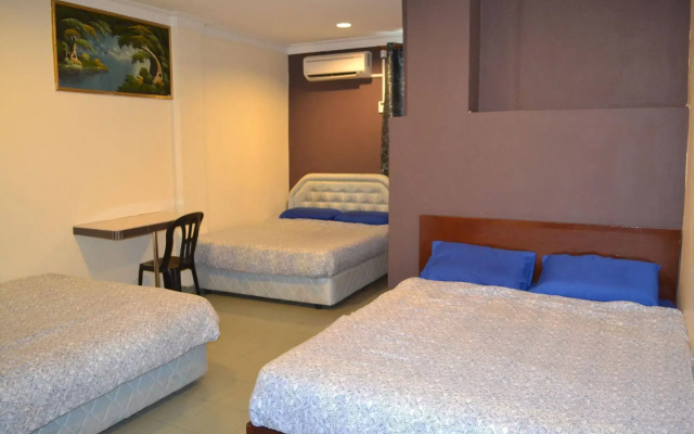 Hotel Indah