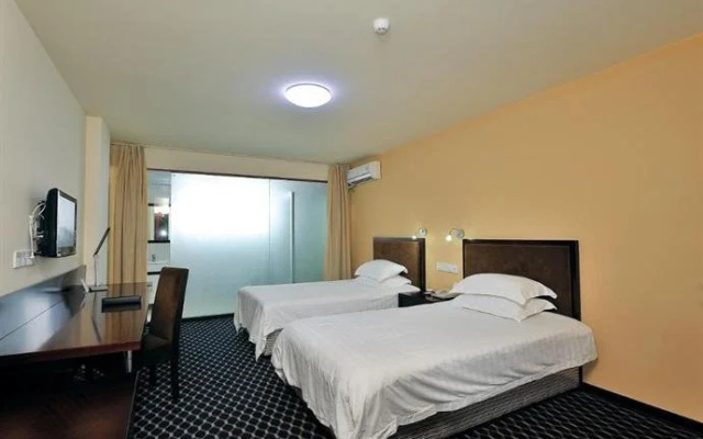 Starway Hotel Huaxiang Xiangshan Dancheng