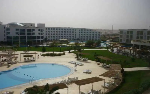 Sol Y Mar Riva Beach