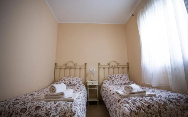 Camino De Linares