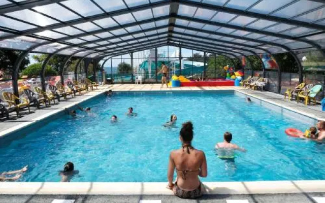 Camping de l'Eve****