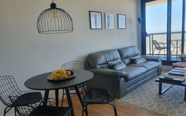 Modern Apartment First Line Beach, Montevideo UY
