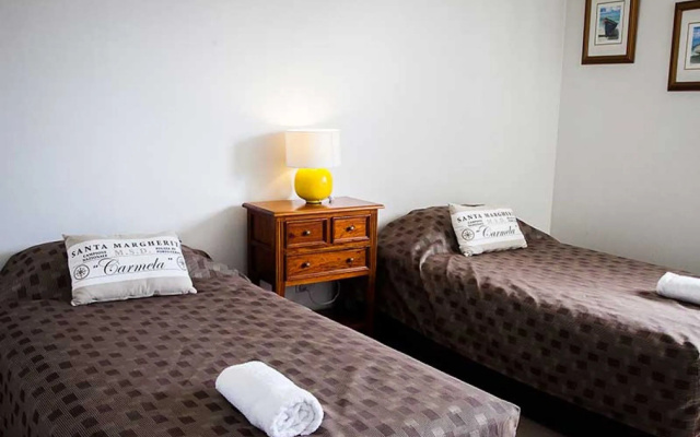 Elouera Tower Beachfront Apartments