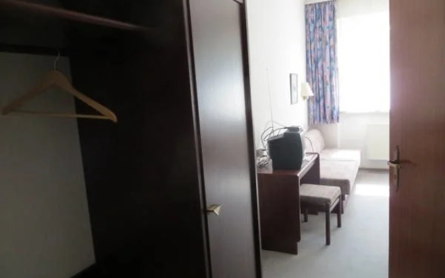 Baskerville Hotel