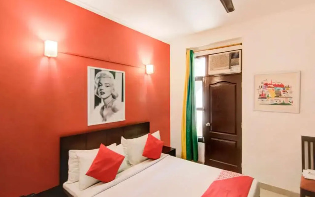 OYO 78941 Townhouse