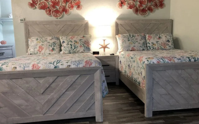 Kon Tiki Inn