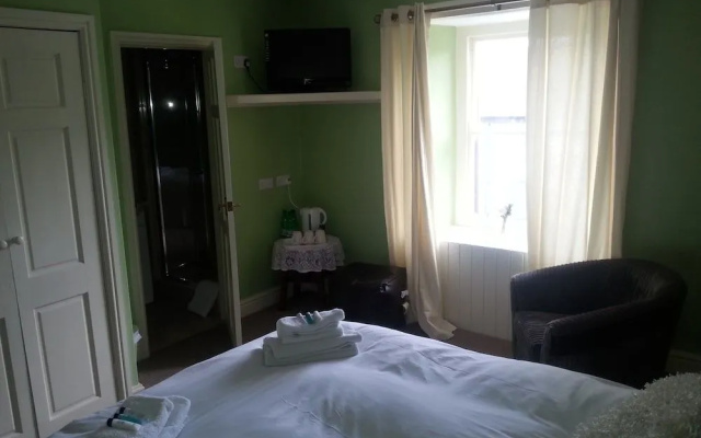 Red Lion Hotel