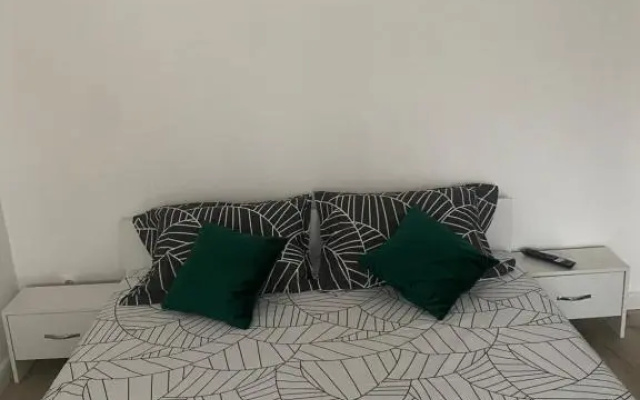 L&M Apartment