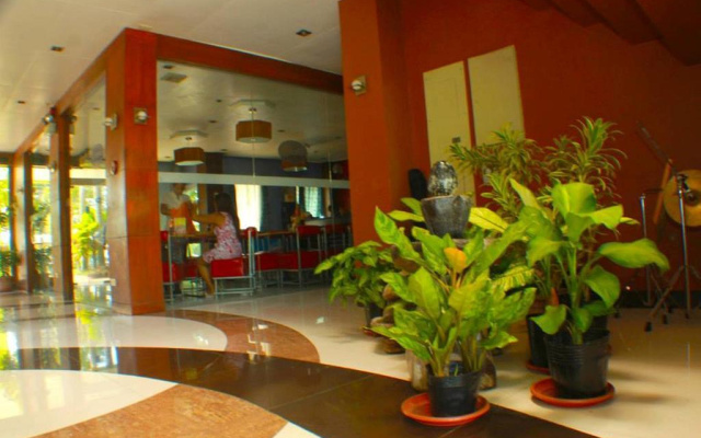 Hotel Camila 2