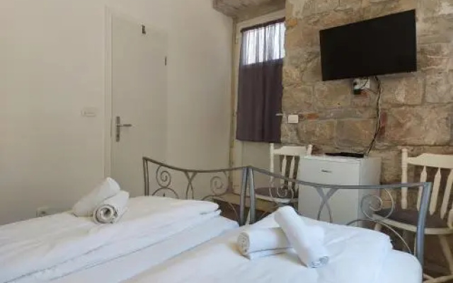 Deluxe Room Mery