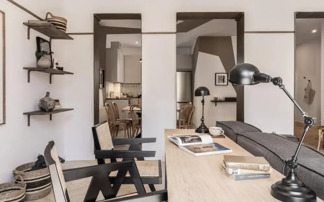 Broto - 4 Bedrooms in Malasa a