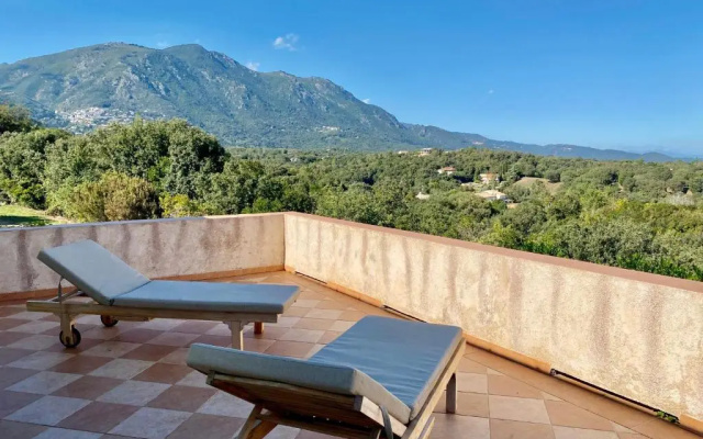 Villa vue mer dans nature protégée, plage à 1,5 km