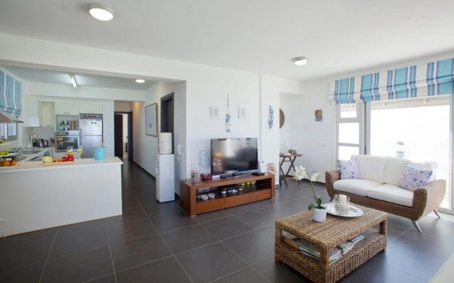 Trident Beach Front Suite