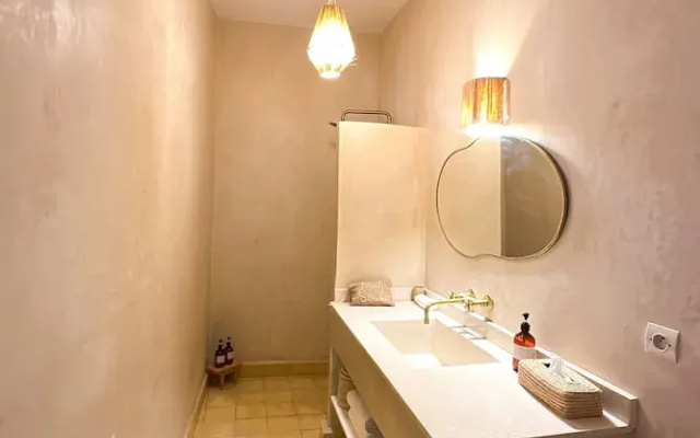 Riad Solila